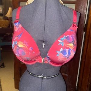 Cacique razor back front close bra